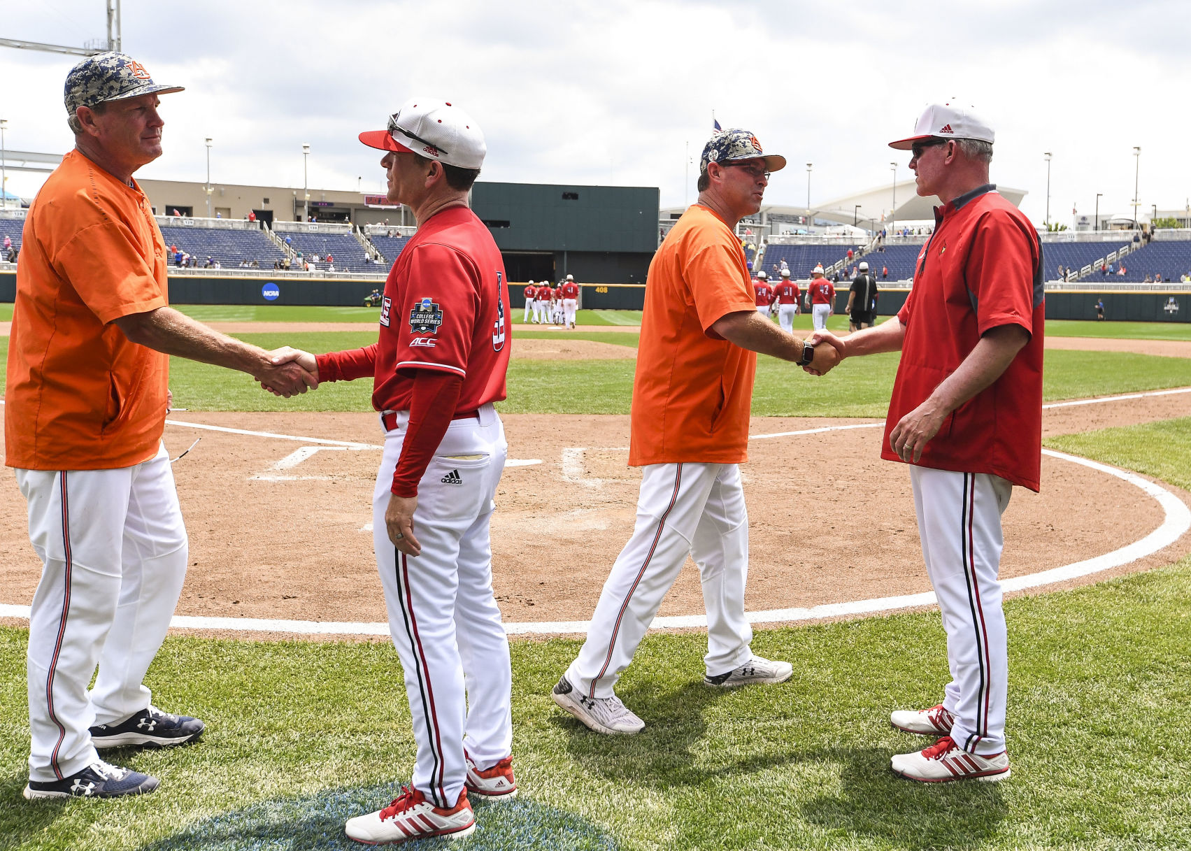 Auburn vs. Louisville at the College World Series